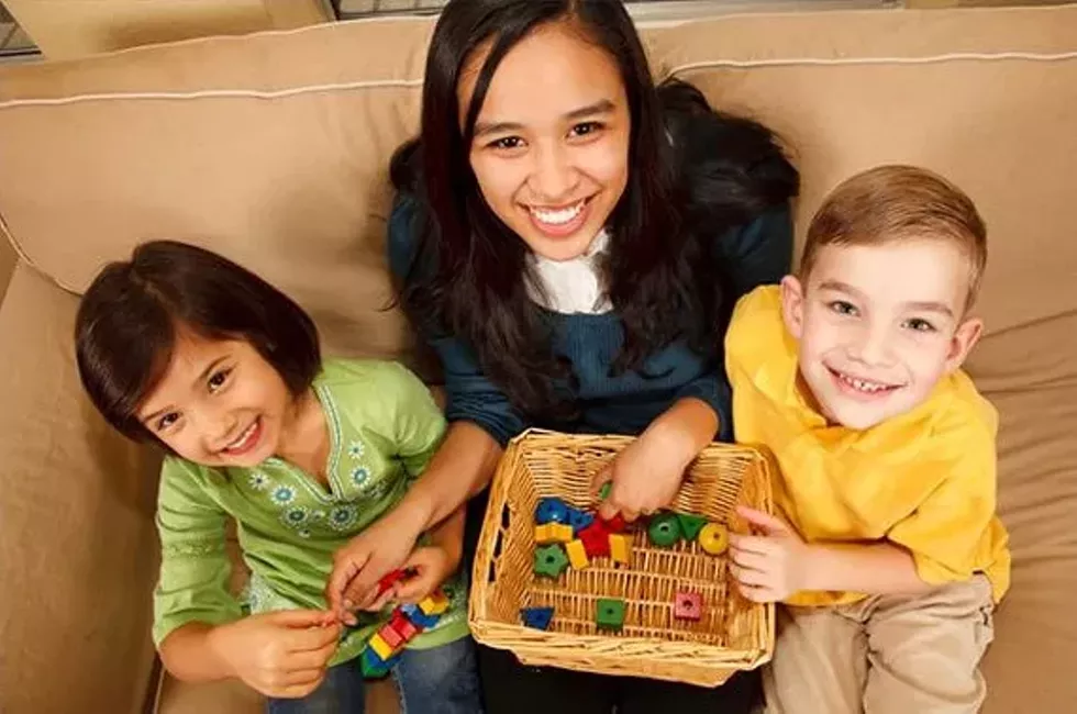 7ac5381d_babysitting_1.webp