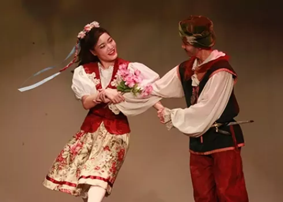 eeb4c966_snowwhite.webp
