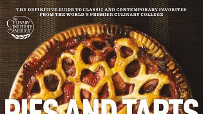 Kristina Petersen Migoya: Pies & Tarts: The Definitive Guide to Classic and Contemporary Favorites from the World's Premier Culinary College
