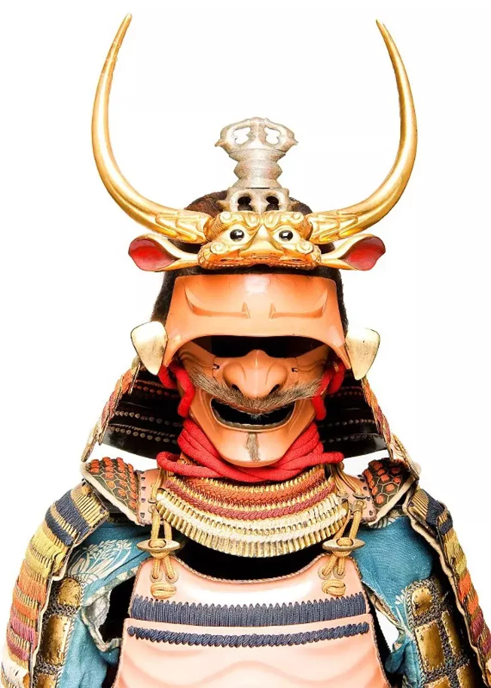 12f20b11_6._tosei_gusoku_armor_with_mutli-colored_lacing_-comp.webp