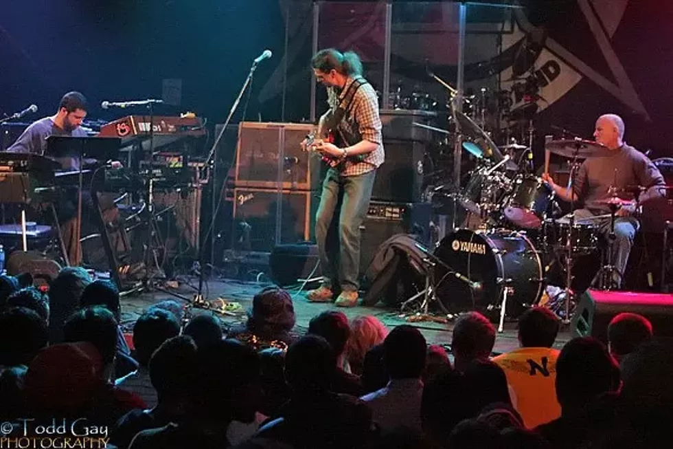 db319506_is_jam_trio.webp