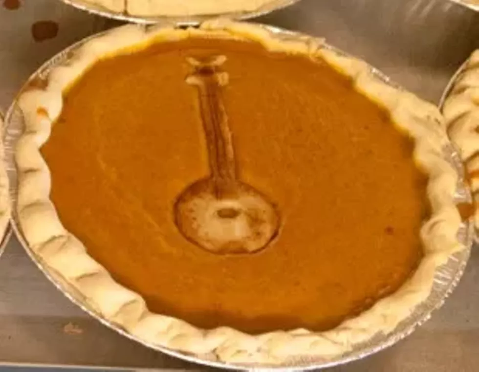 20dcc2ad_pumpkin_with_banjo.webp
