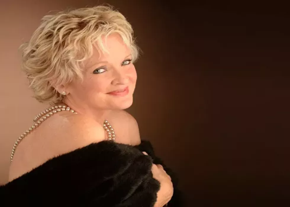 22bbaf34_christineebersole527x376.webp