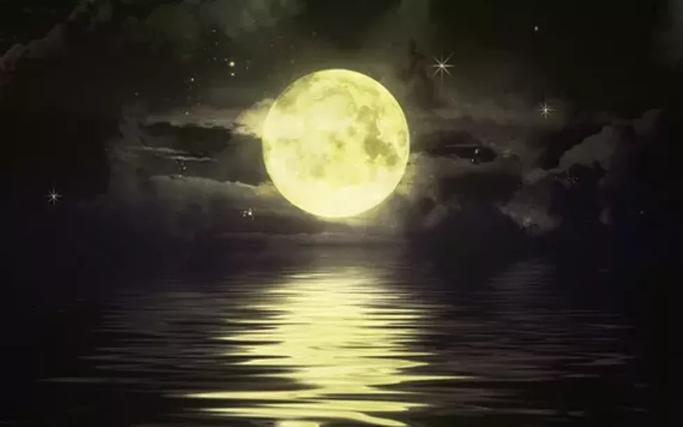b73571f0_full-moon3.webp
