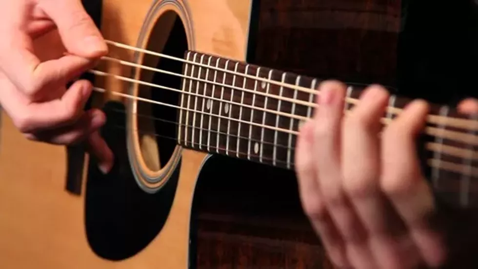 dc00aaf7_guitar.webp