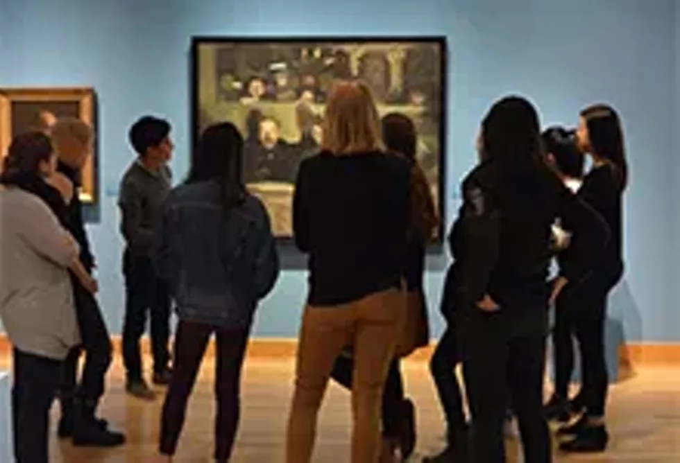 e2115ed7_galleryguides_x220.webp