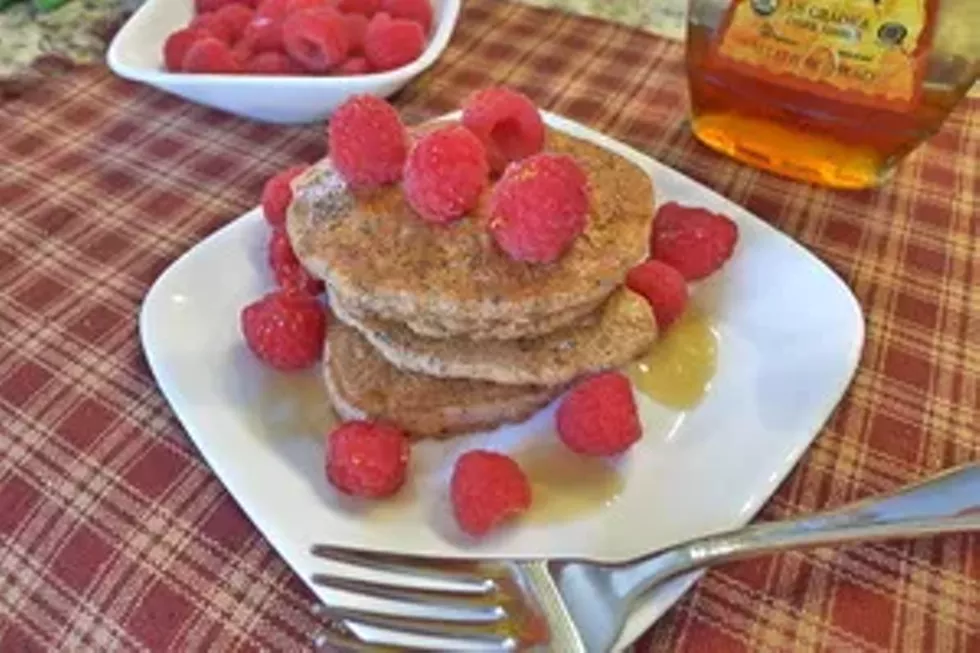 e7f21ee7_lemon_chia_pancakes.webp