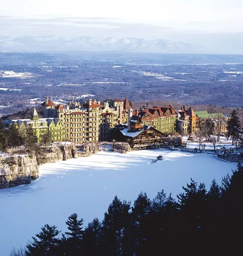 96300c47_mohonkwintersmith04smaller.webp