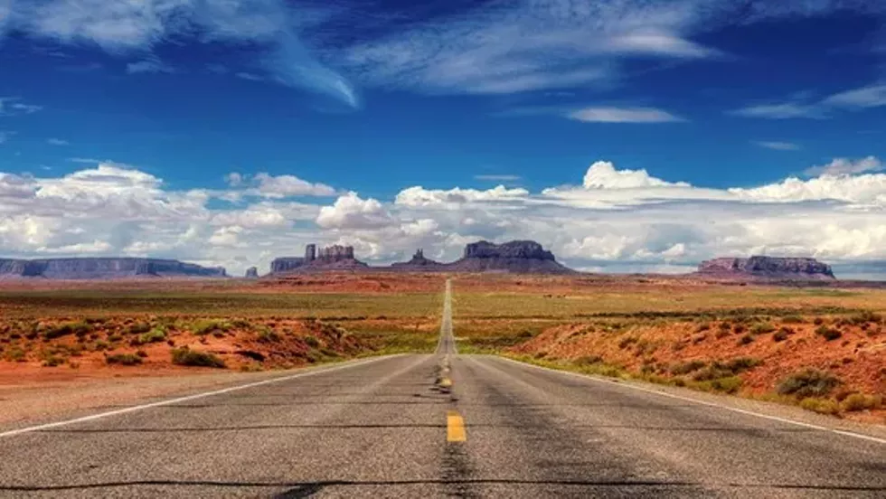 f3e70e07_desert_highway.webp