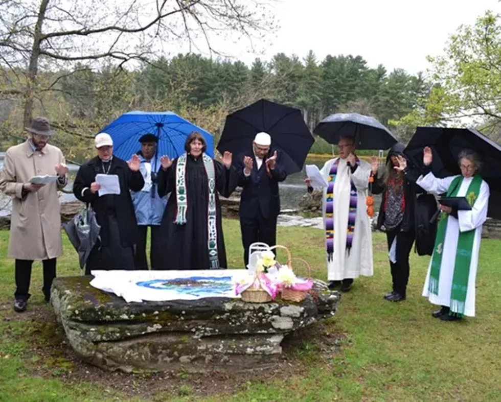 df362dbe_innisfree_clergy_together_copy.webp
