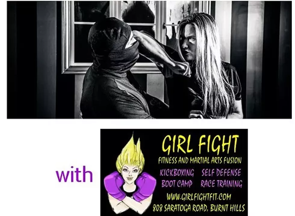 a3f02dc3_girl_fight.webp
