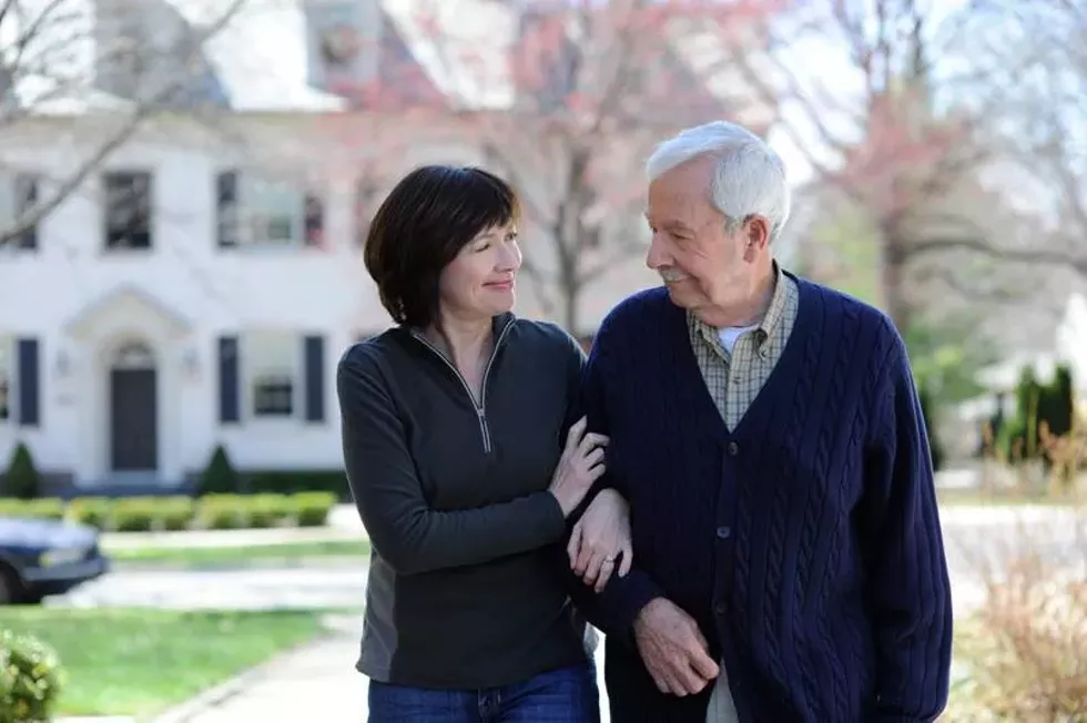 cbc24318_living_with_alzheimer_s_1_.webp