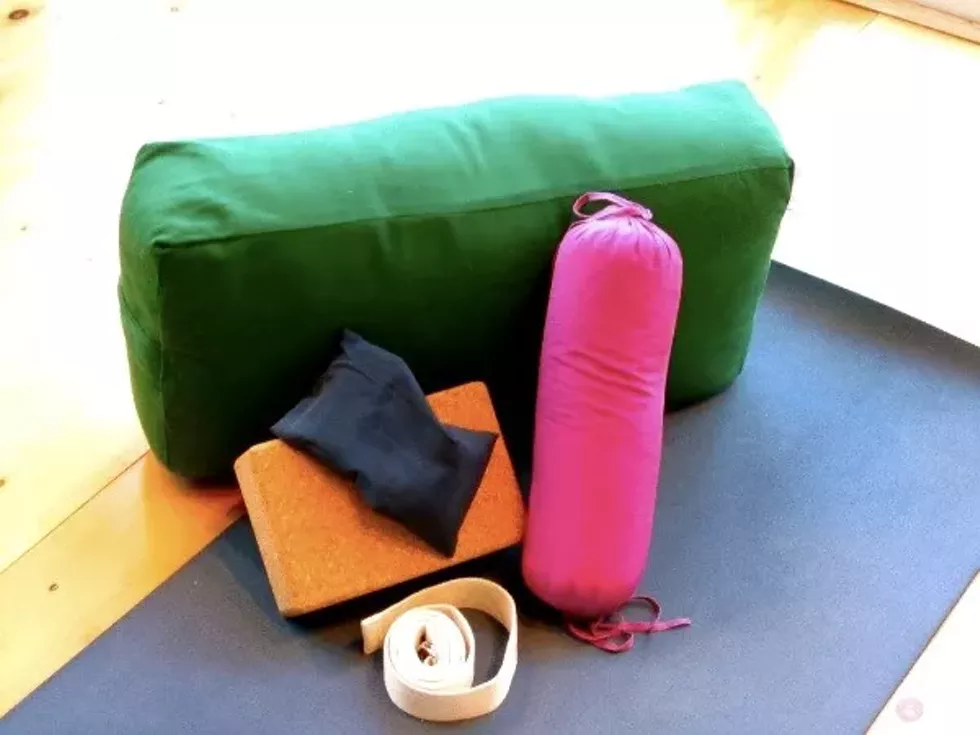 45dae6ae_restorative_yoga_2.webp