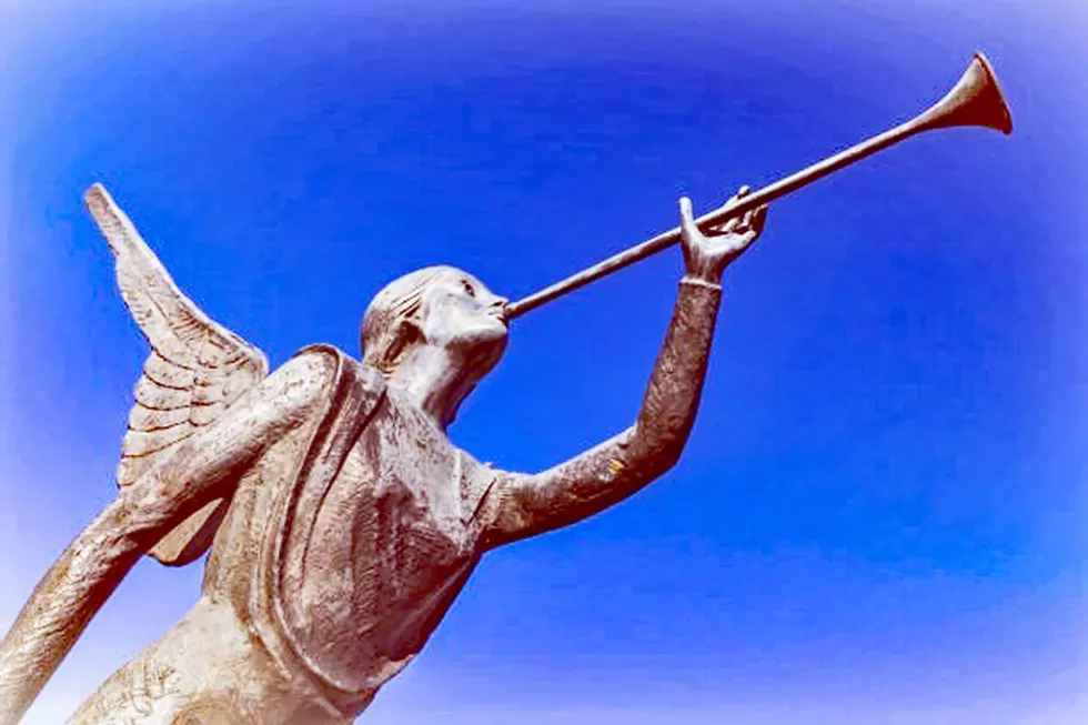 angel_with_trumpet_copy_-2.webp