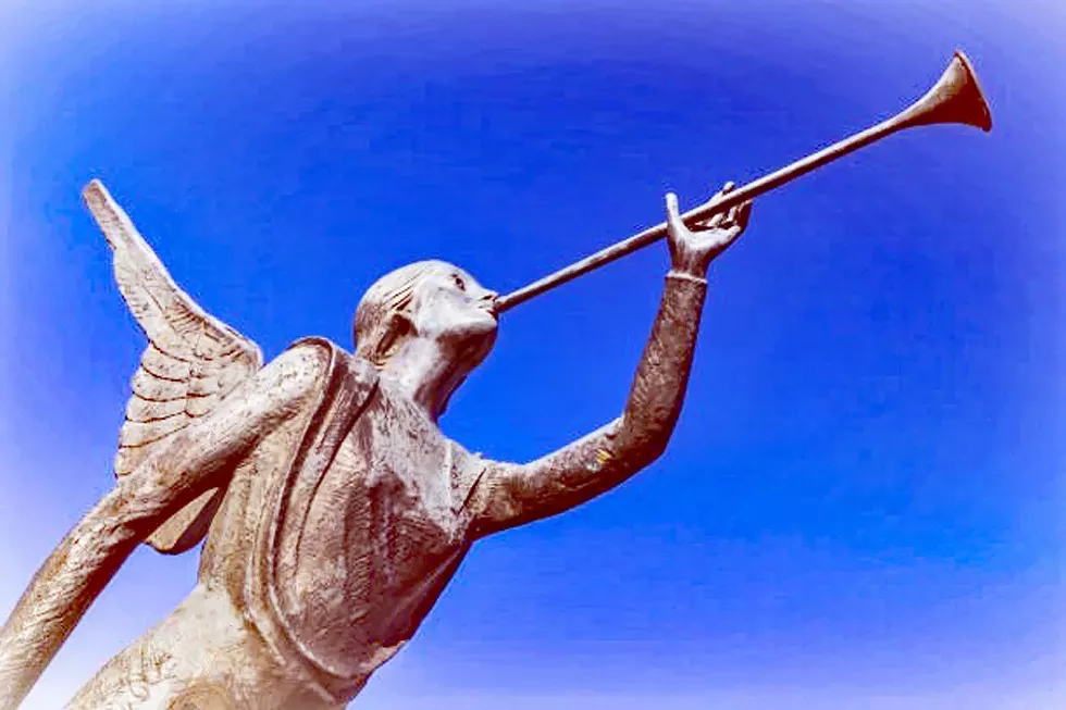 angel_with_trumpet_copy_-2.webp