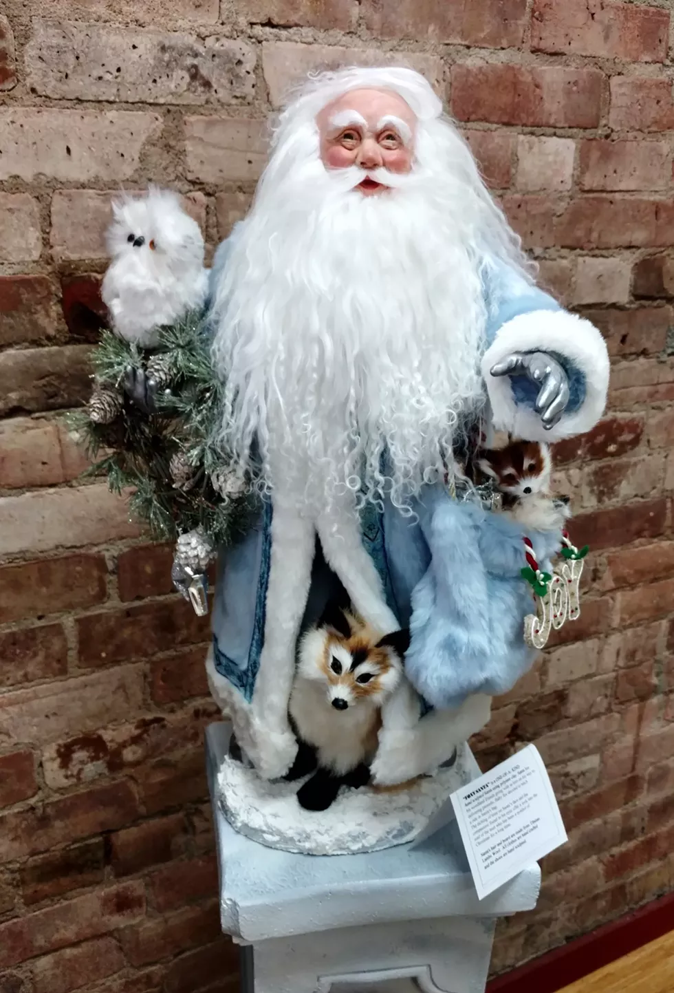 foxysanta.webp