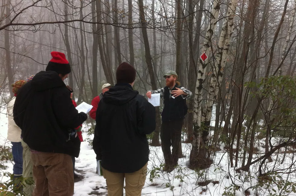 featured_image_980_events_winter-hike_clearpool.webp