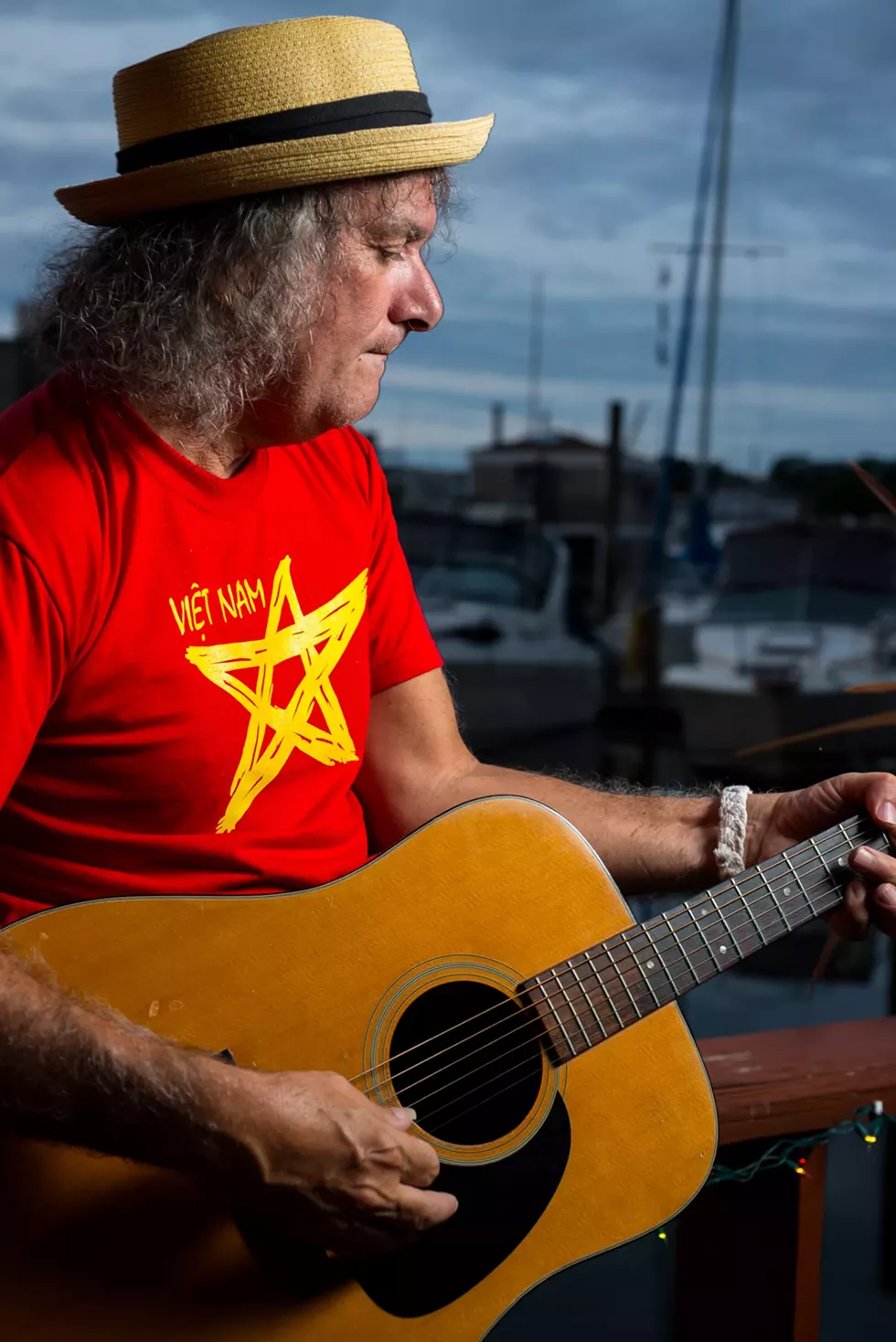 sal_cataldi_guitar_close_-_credit_-_ivan_singer.webp