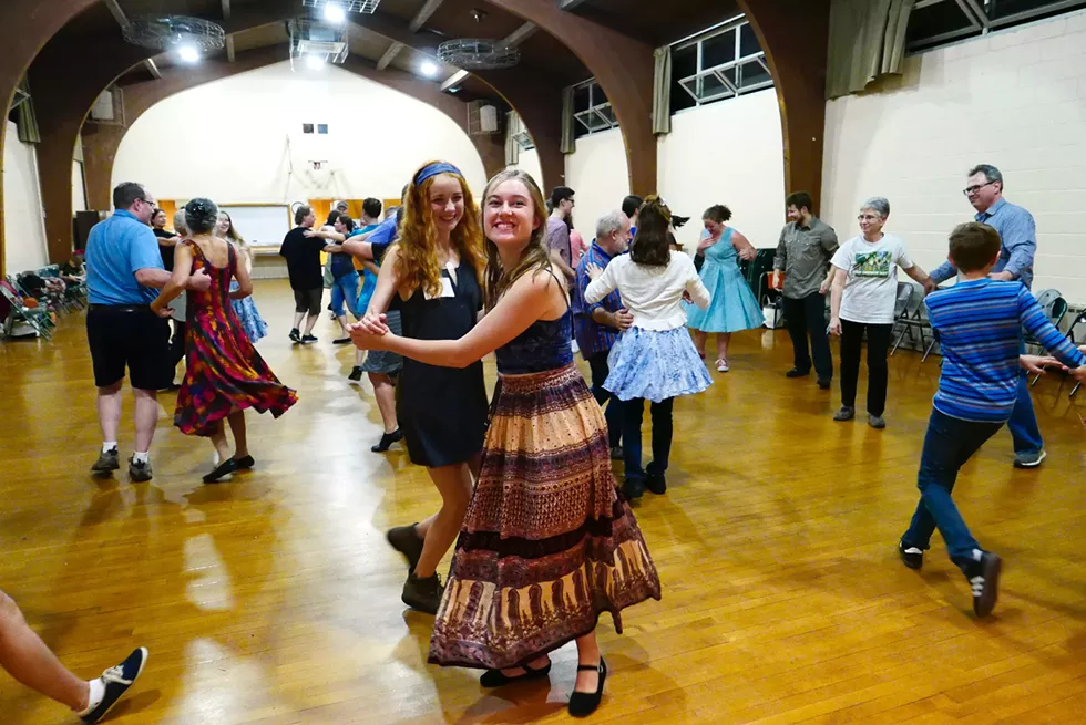 our lovely dancers!!!