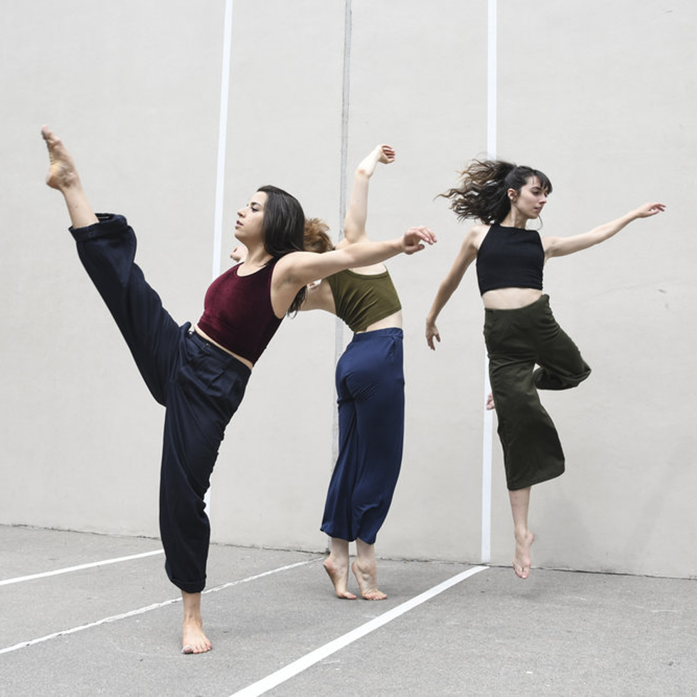 ay_dancers.png