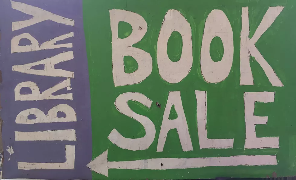 friendsbooksale3_1_.webp