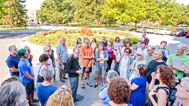 Image: Vassar College Public Walking Tour led by Professor of History Leslie Offutt