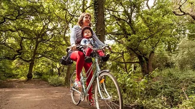 Image: Mother's Day Bike and Hike to the Vassar Farm and Ecological Preserve