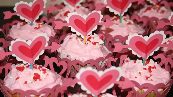 Image: Be Mine: Cupcake Valentine