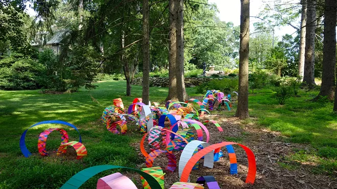 Image: Wolfs Lane Park for ModernDance: Installation by Elizabeth Knowles and Bill Thielen