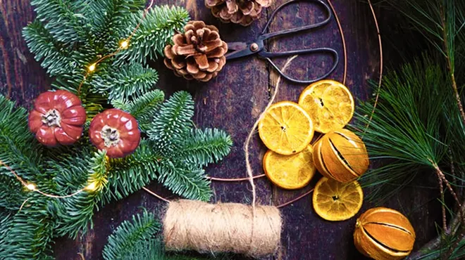 Image: Wild Wreath & Wine Workshop