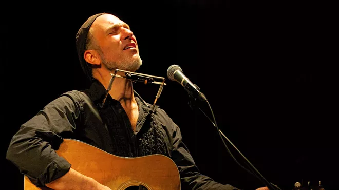 Image: Singer-Songwriter Marc Von Em