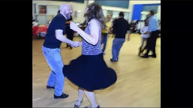 Image: 4-wk BEGINNER SWING: Intro to 6-count Triple Step Class KINGSTON