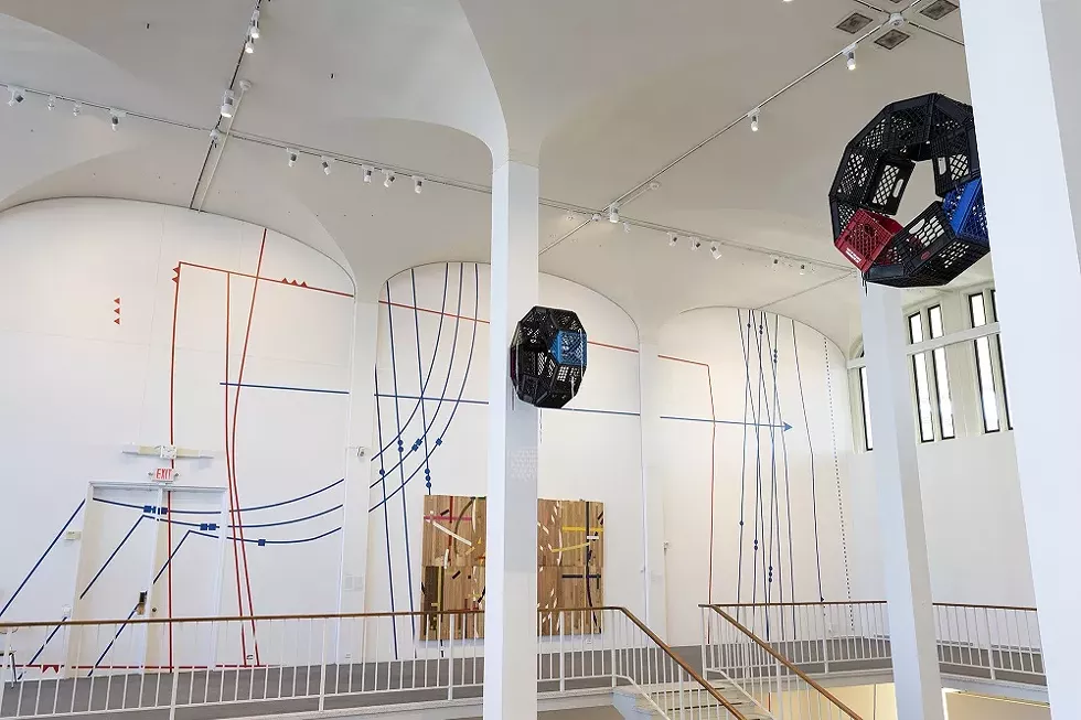 uam_quevedo_offside_install_001_small.webp