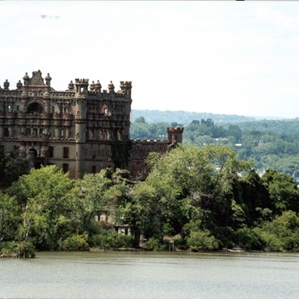 Bannerman Island Paint-Out!