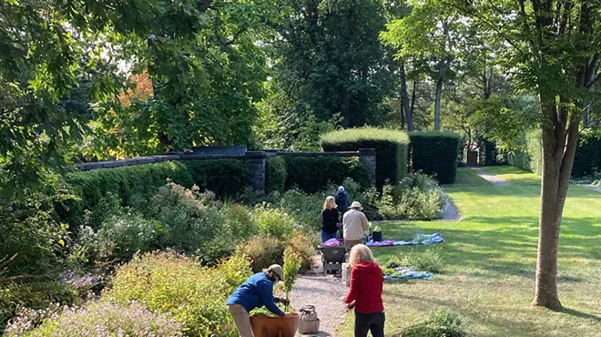 Image: BEATRIX FARRAND GARDEN VOLUNTEER ORIENTATION