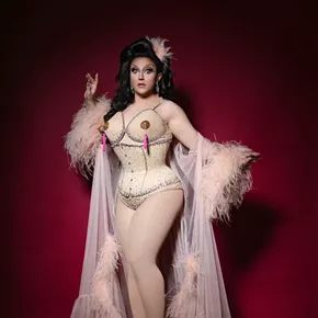 Image: BenDeLaCreme