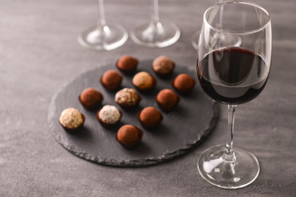 choc_wine.png