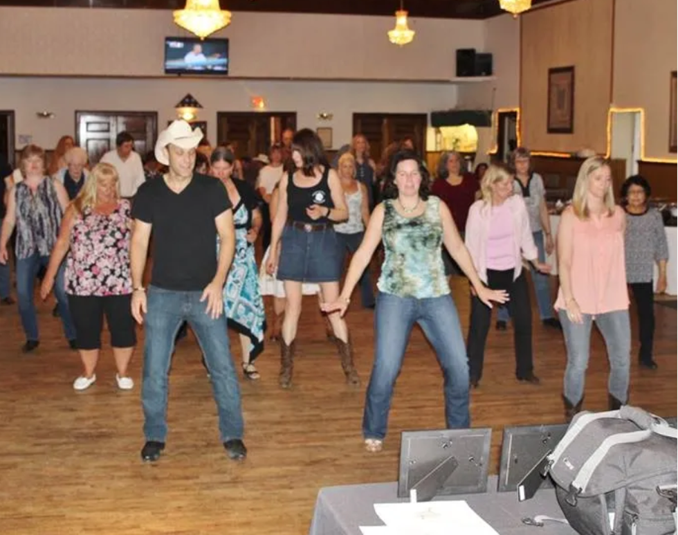 cherko_county_line_dancing_2.png