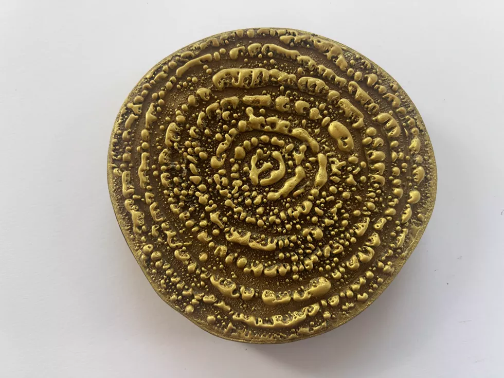 barkan_-_sundial_2024_1_x_6_encaustic_on_wood_500__1_.webp