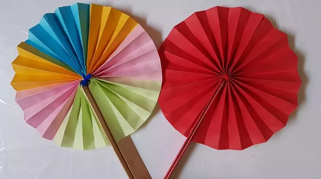 Image: Friday Festivities: Paper Fans