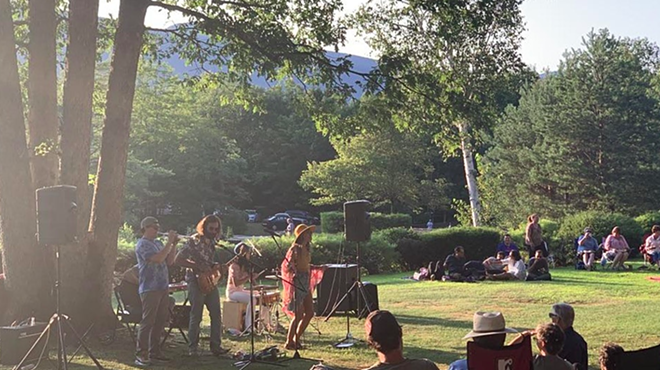 Image: Friday Night Radio Woodstock Sunset Session with Elijah Wolf & Hannah Jadagu