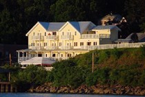 Get Out of the House, Get into the Party by the River. Experience the Rhinecliff!