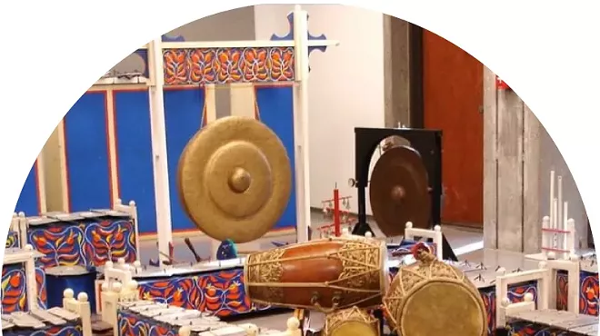 Image: GONGS AND SHADOWS