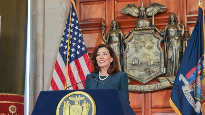 Hochul&#146;s Budget Charts a Middle Path on Climate