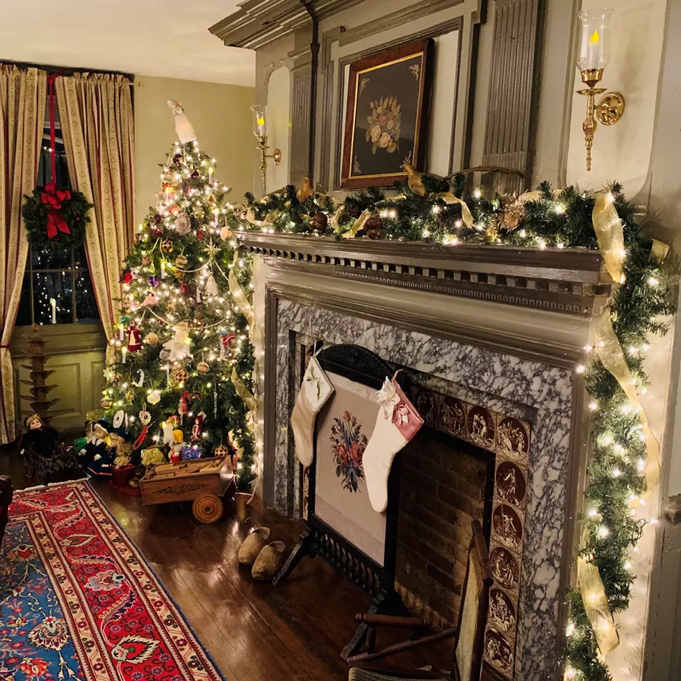 The beautiful parlor of the Mesier Homestead.