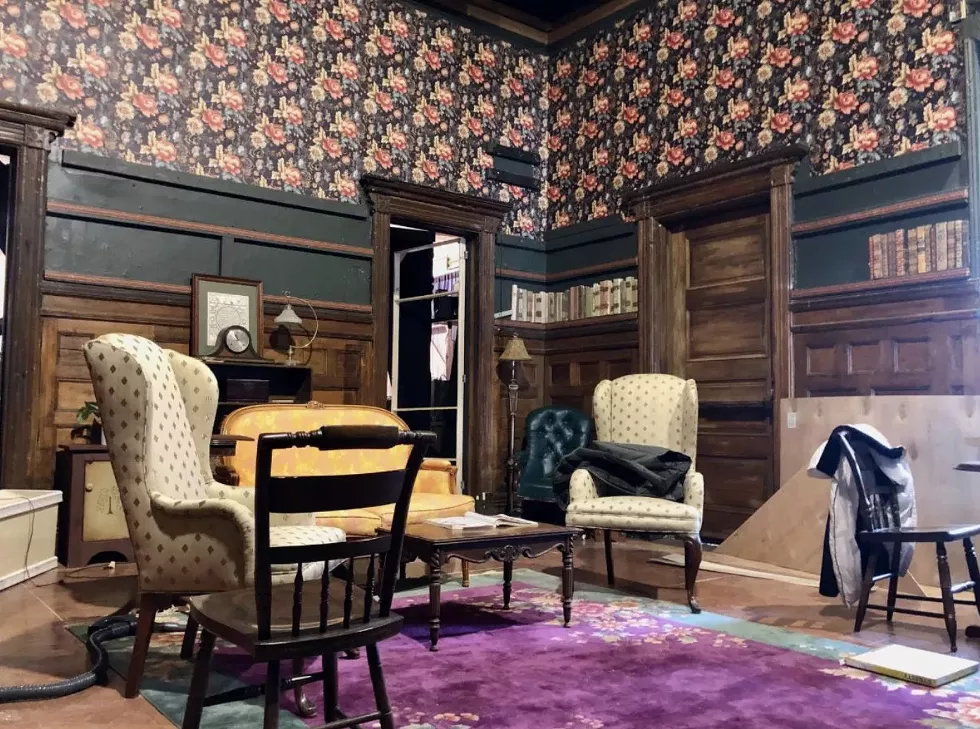 The set of "House of Lattisville."