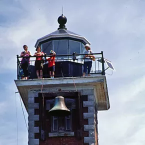 Image: Hudson-Athens Lighthouse to Ring Historic Fog Bell in Commemoration of September 11 for 77 minutes!