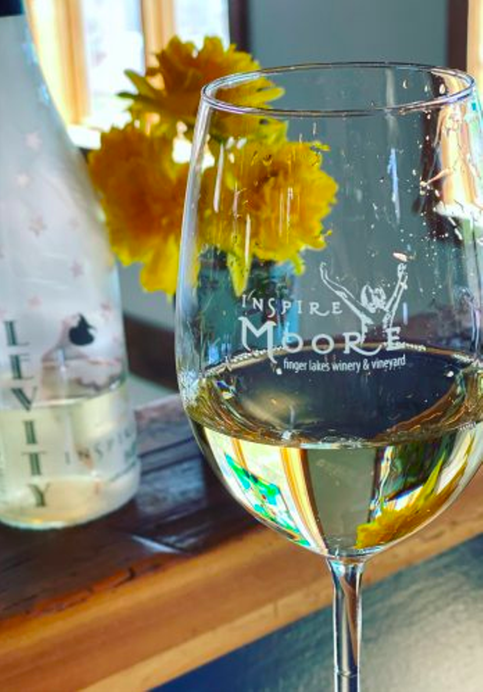https://inspiremoorewinery.com/