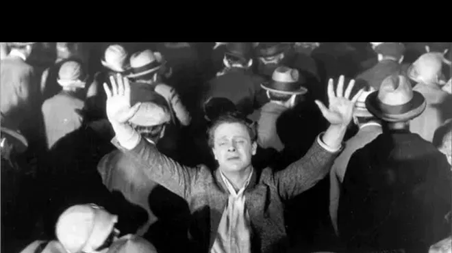 Image: King Vidor's "The Crowd"