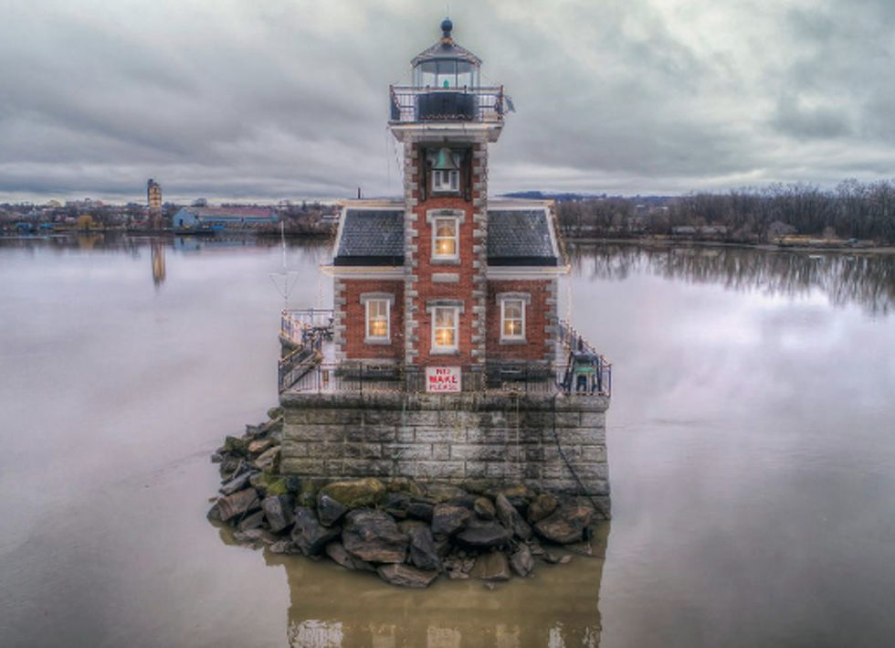 Hudson-Athens Lighthouse